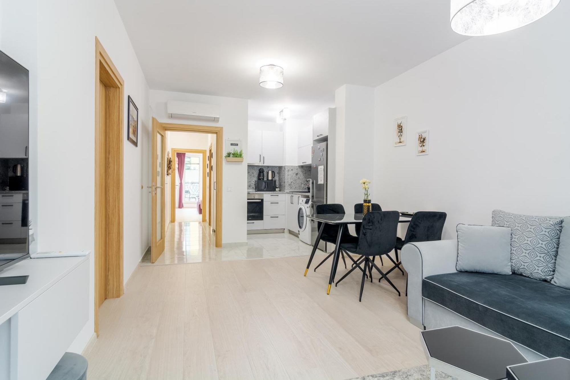 Paris Luxury Top Centre 2Bdr Apt W Work Desk And Wifi Near Nevsky Cathedral Sofia Buitenkant foto
