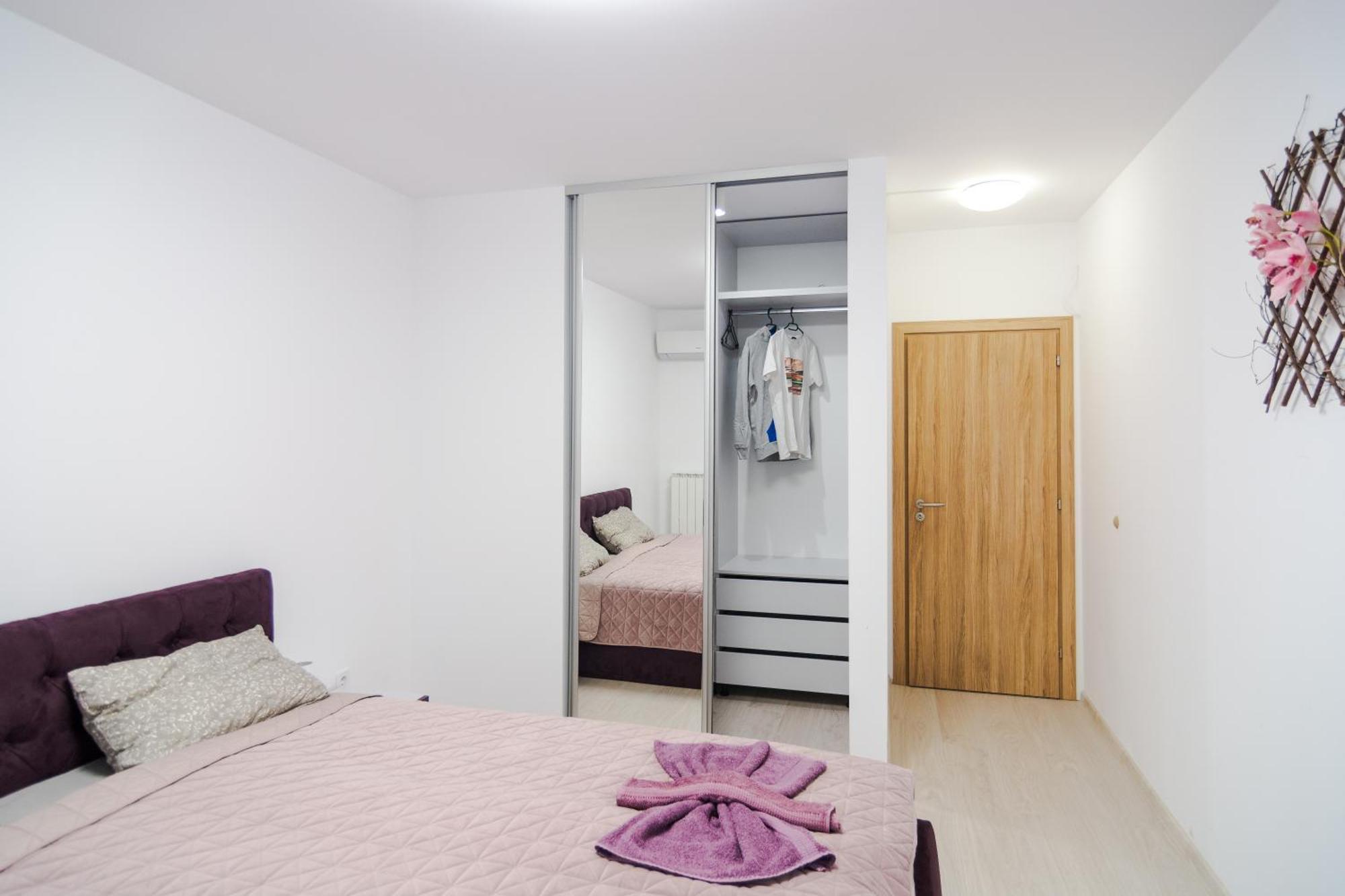 Paris Luxury Top Centre 2Bdr Apt W Work Desk And Wifi Near Nevsky Cathedral Sofia Buitenkant foto